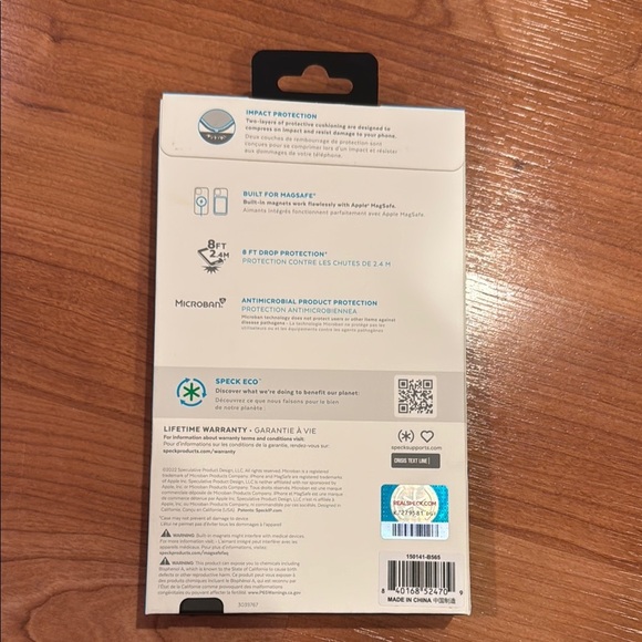 Speck Black iPhone Case Premium Protective Accessory - Picture 2 of 4